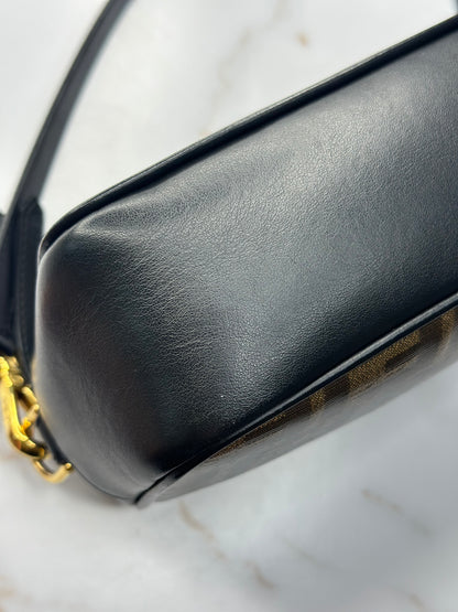 Pre-owned Fendi Glazed Fabric Vitello  Stamp Camera Bag