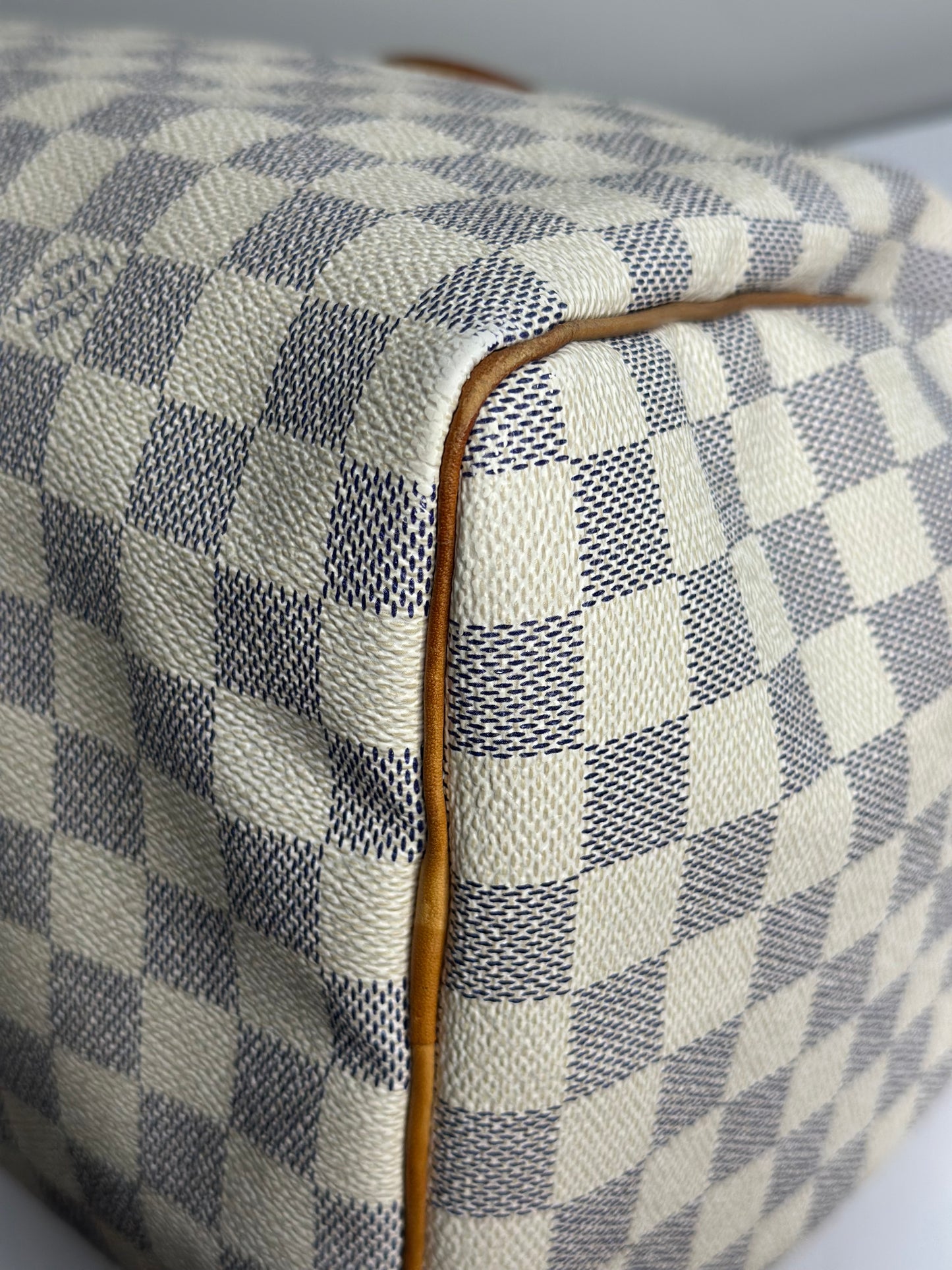 Pre-owned Louis Vuitton Damier Azur Speedy 30 Boston bag