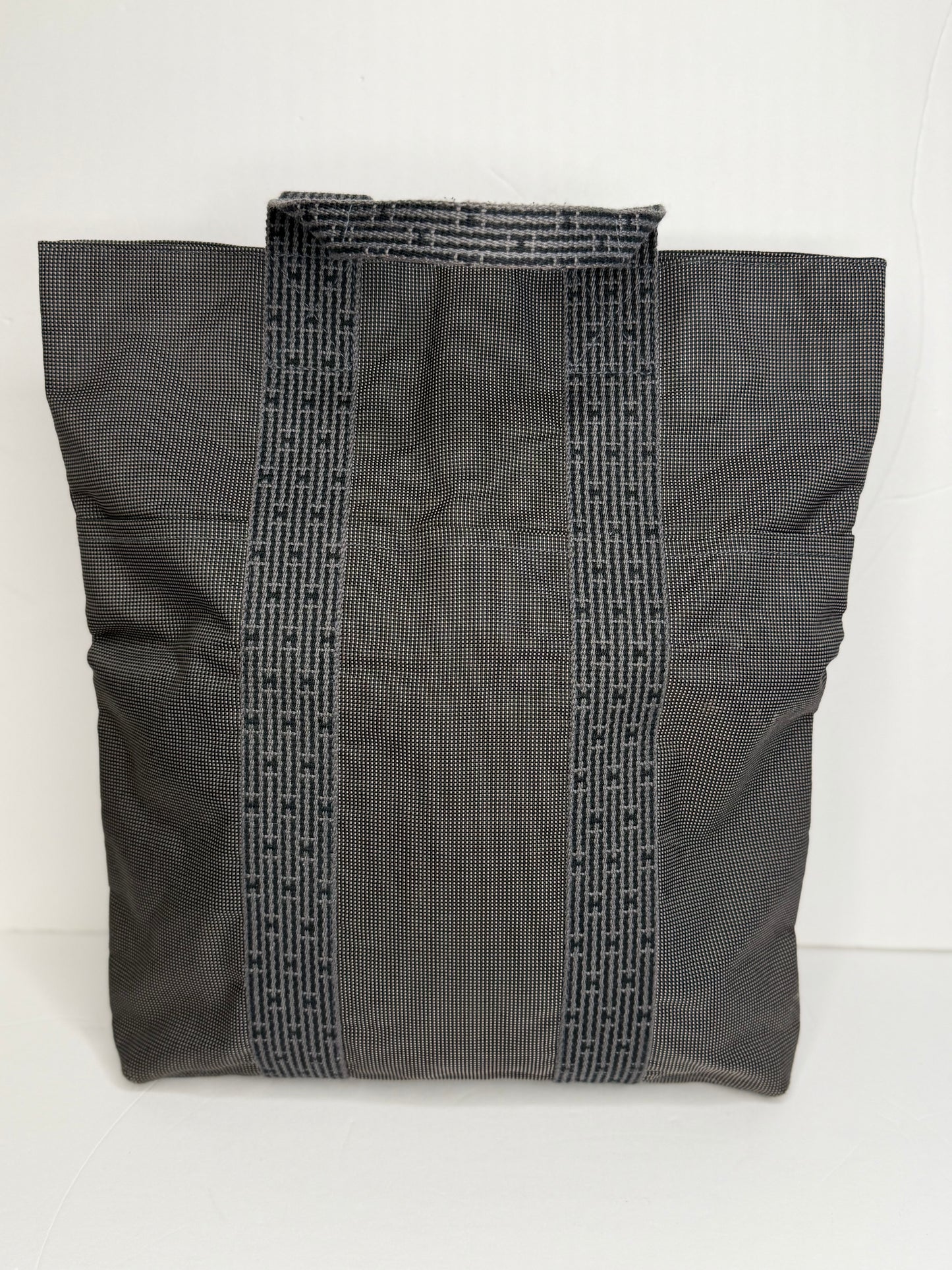 Pre-owned Hermes Canvas Herline Cabas Grey tote
