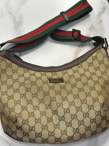 Pre-owned Gucci GG Canvas web medium hobo crossbody