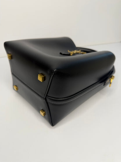 Pre-owned Saint Laurent Le 37 Small Bucket Bag two way tote