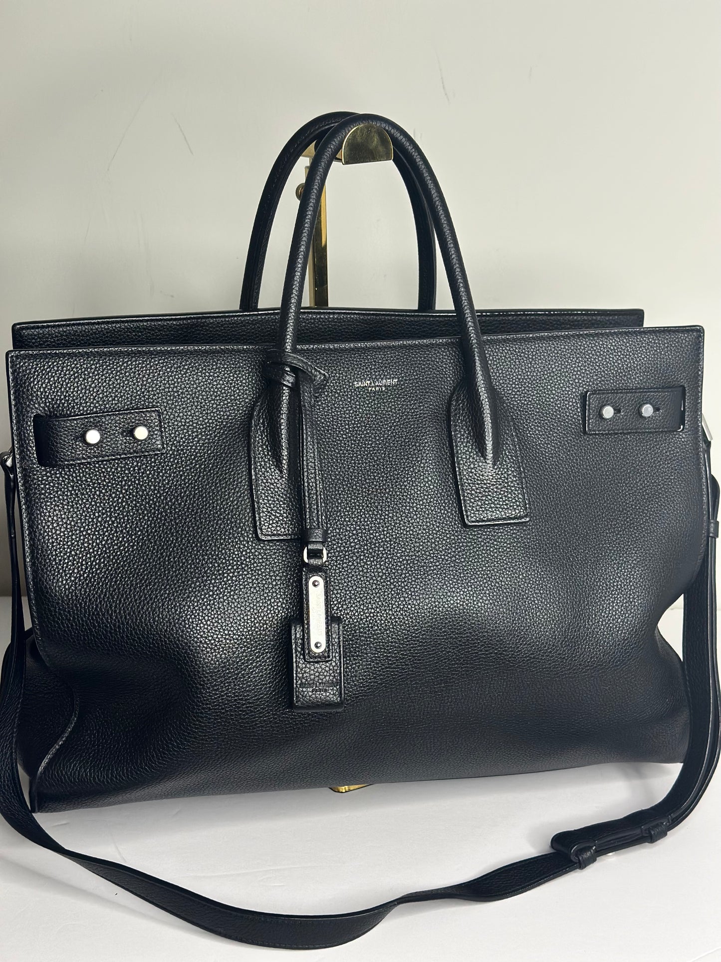 Pre-owned Saint Laurent Sac De Jour Supple Medium In Grained Leather