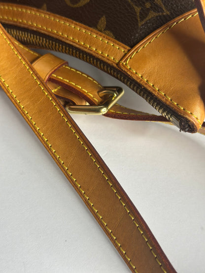 Pre-owned Louis Vuitton Monogram Odeon PM crossbody bag