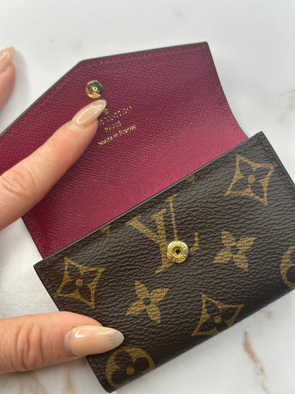 Pre-owned Louis Vuitton Monogram Sarah Multicartes Fuchsia
