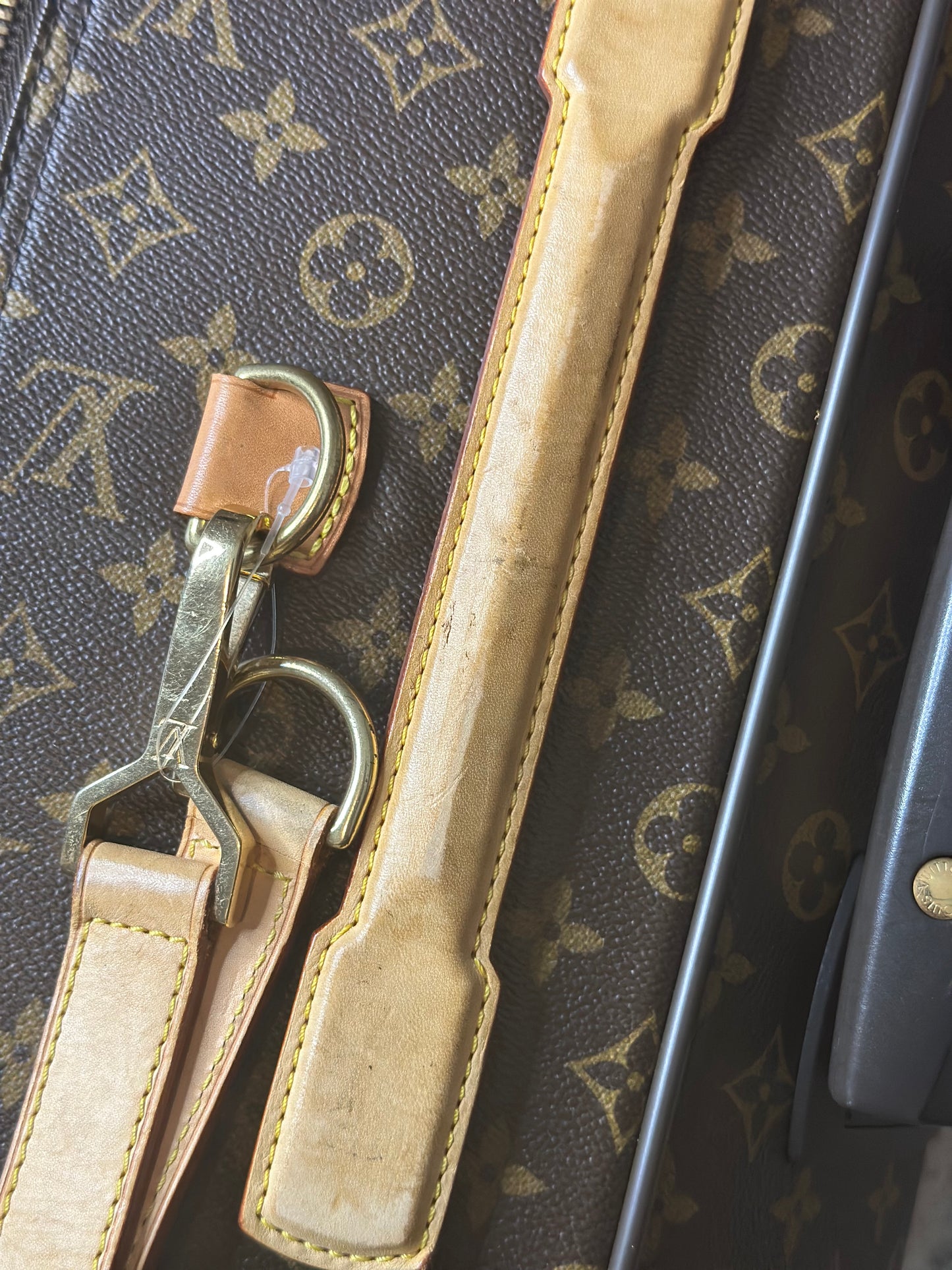 Pre-owned Louis Vuitton monogram canvas Pegase 65 rolling luggage