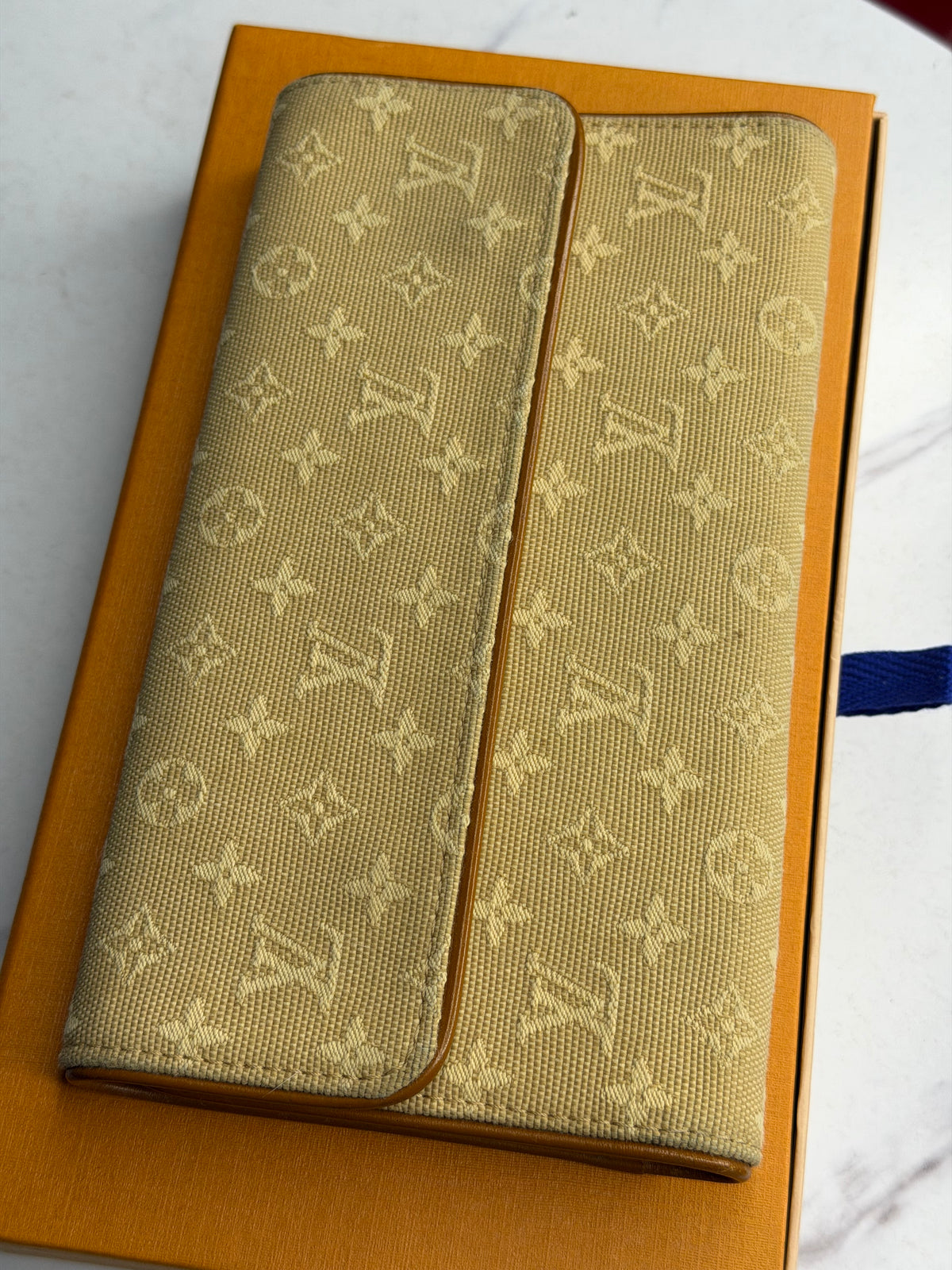 Pre-owned Louis Vuitton Mini Lin Monogram International wallet