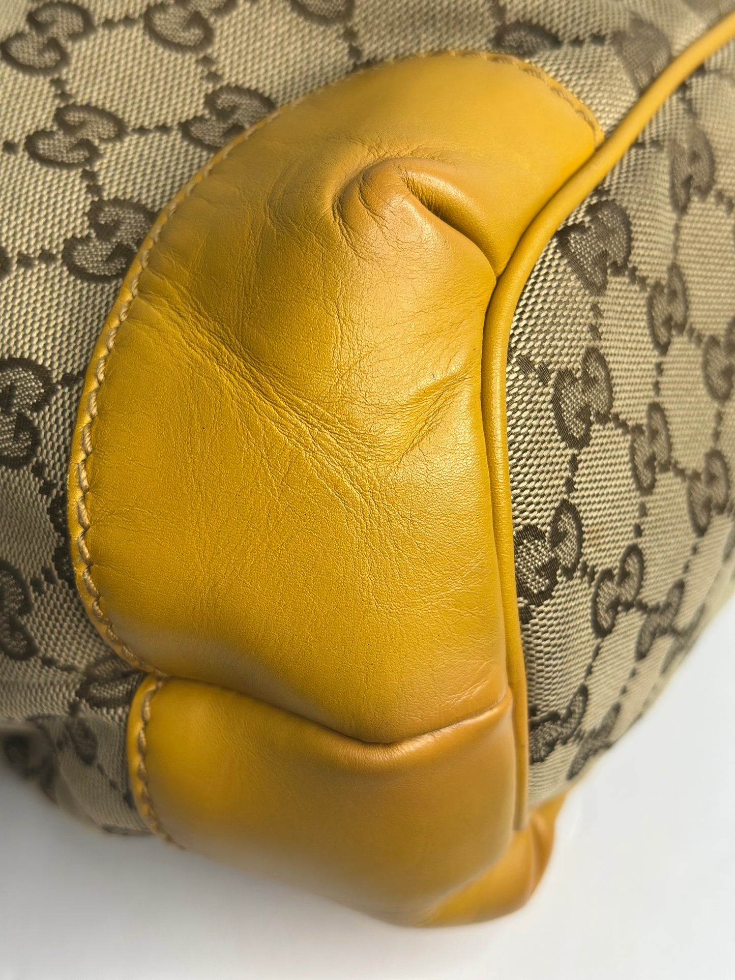 Pre-owned Gucci GG canvas Sukey two way tote