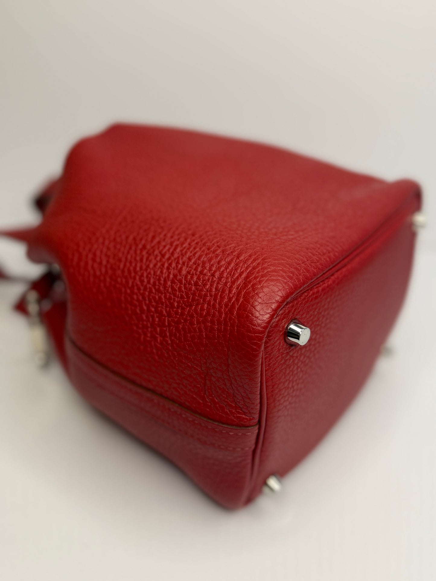 Pre-owned Hermes Red Epsom leather picotin 18 handbag