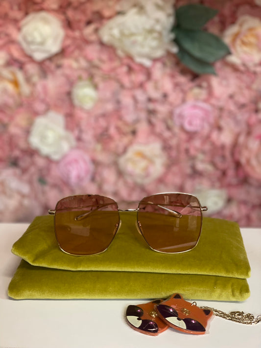 Pre-Owned Gucci Pink Tint Sunglasses with Charms