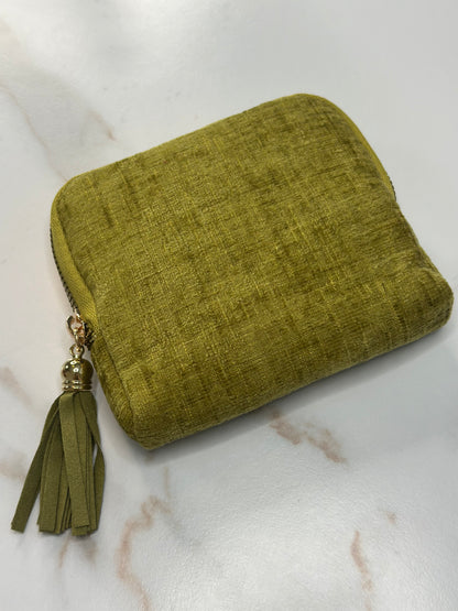 Green jewelry pouch
