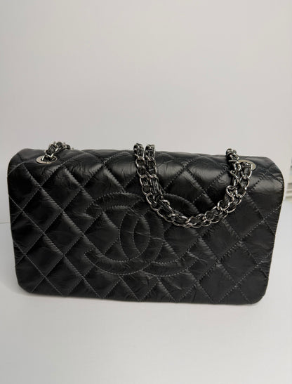 Pre-owned Chanel Timeless CC Flap Quilted Glazed Calfskin Medium shoulder bag