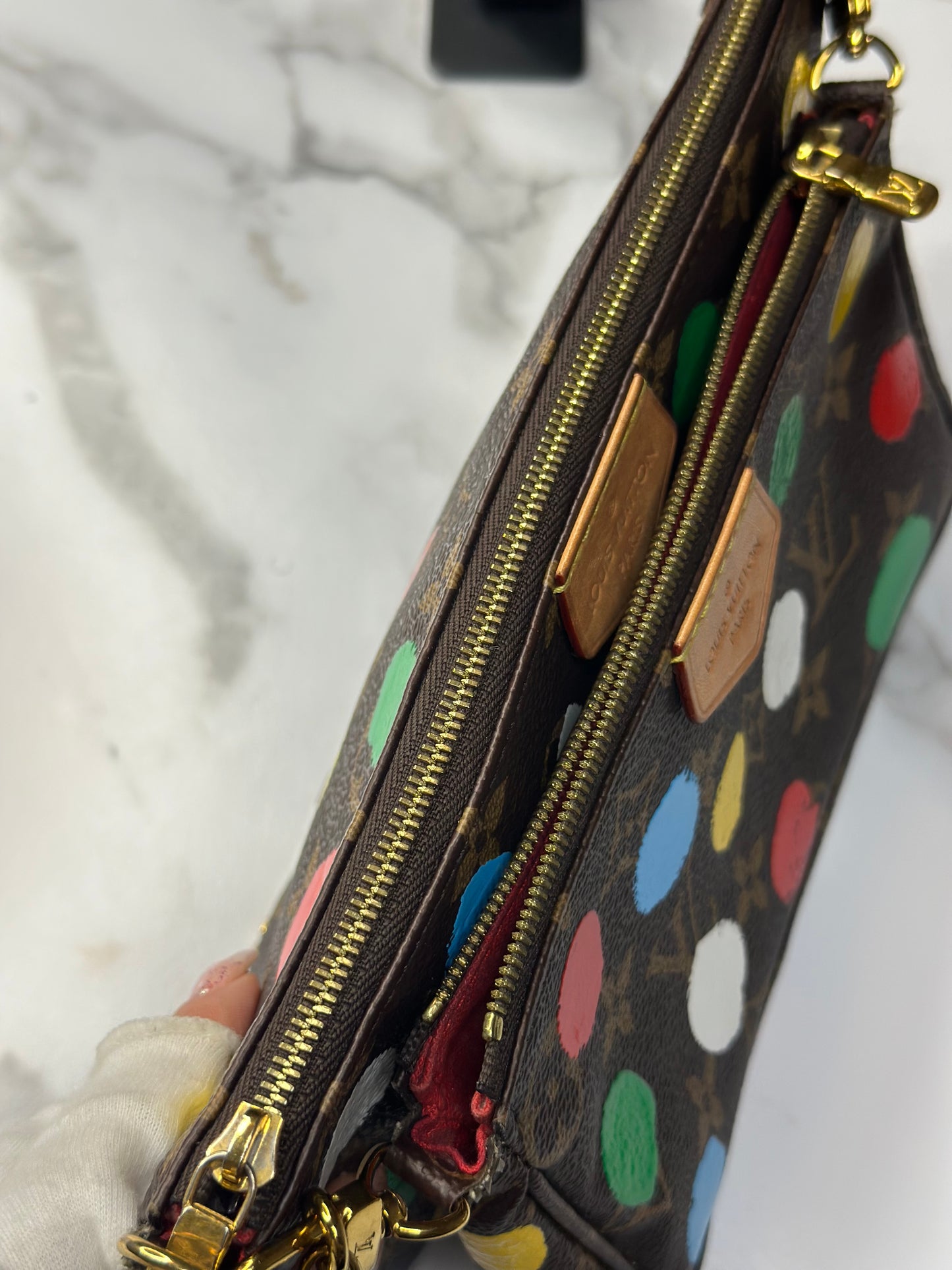 Pre-owned Louis Vuitton x Yayoi Kusama 2023 infinity dots Multi Pochette Accessoires crossbody