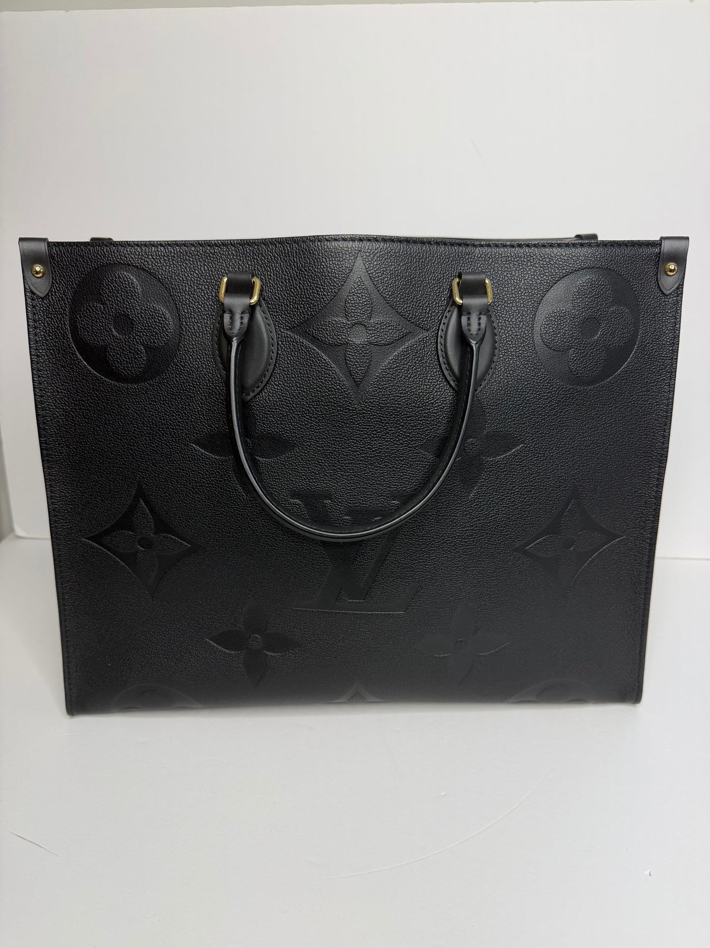 Pre-owned Louis Vuitton black Empriente leather OntheGo GM tote