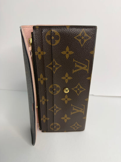 Pre-owned Louis Vuitton monogram canvas Emilie Wallet