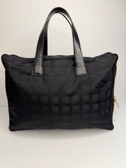 Pre-owned Chanel travel line nylon business bag
