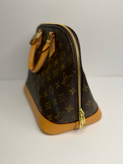 Pre-owned Louis Vuitton monogram canvas Alma PM tote