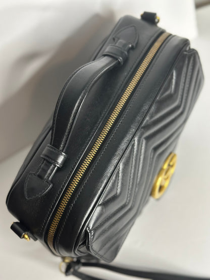 Pre-owned Gucci GG Marmont Black matalasse leather crossbody with sylvie web strap.