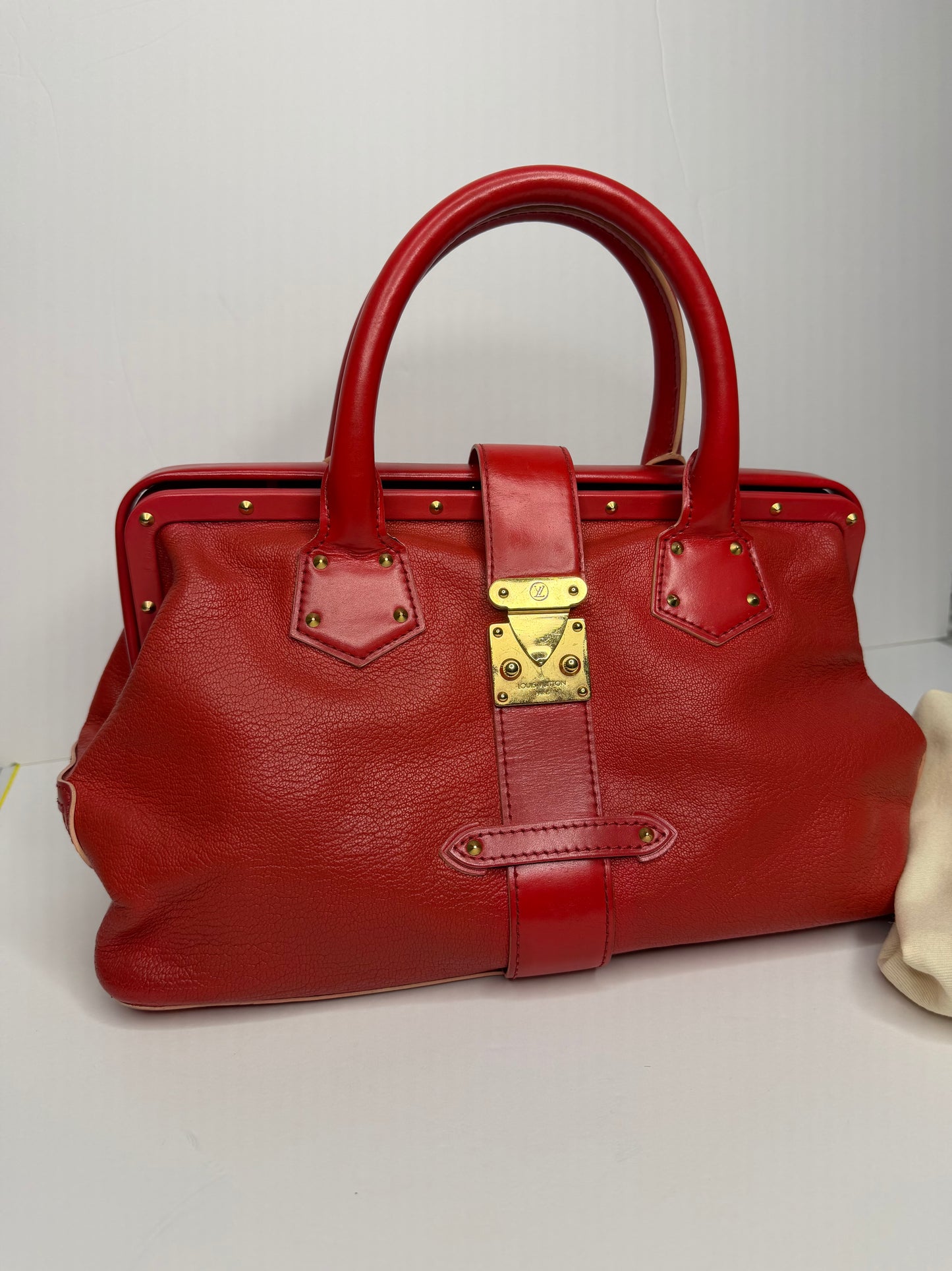 Pre-owned Louis Vuitton Suhali L'Ingenieux Handbag Leather
