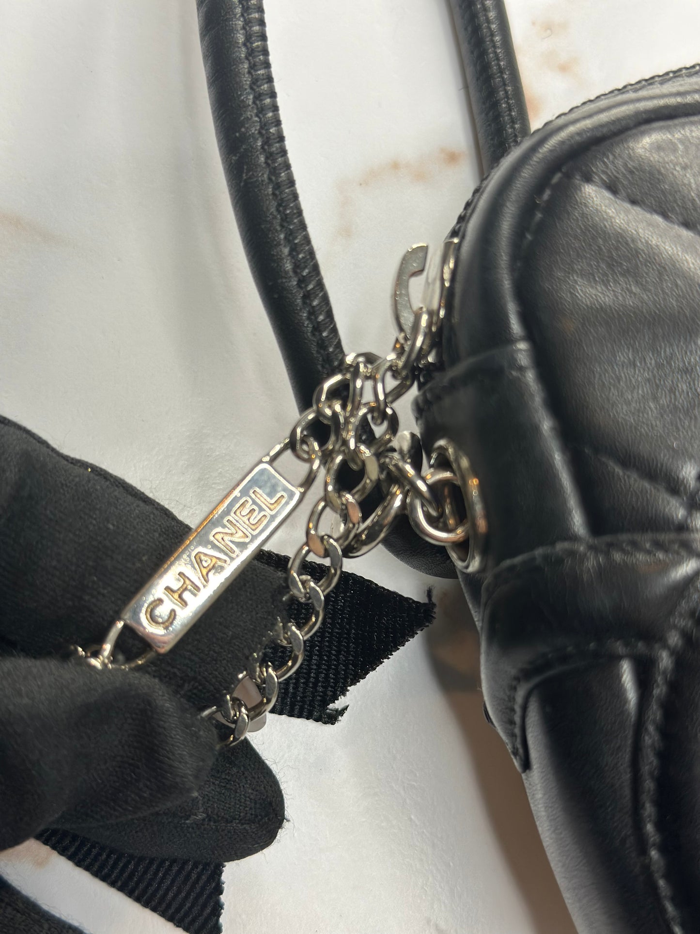 Pre-owned Chanel Calfskin Quilted Cambon Pochette shoulder bag