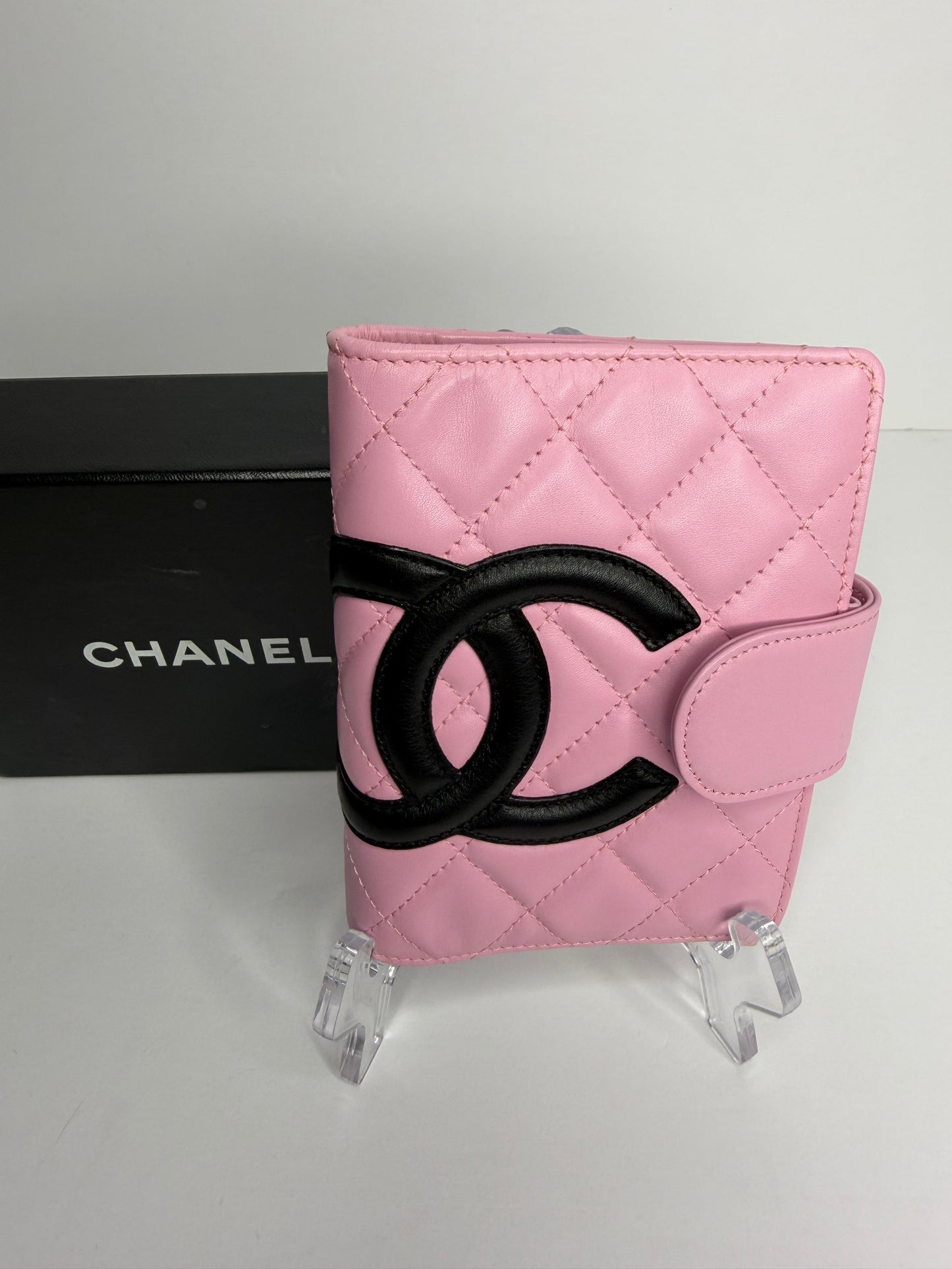 Pre-owned Chanel Cambon quilted lambskin leather small agenda planner