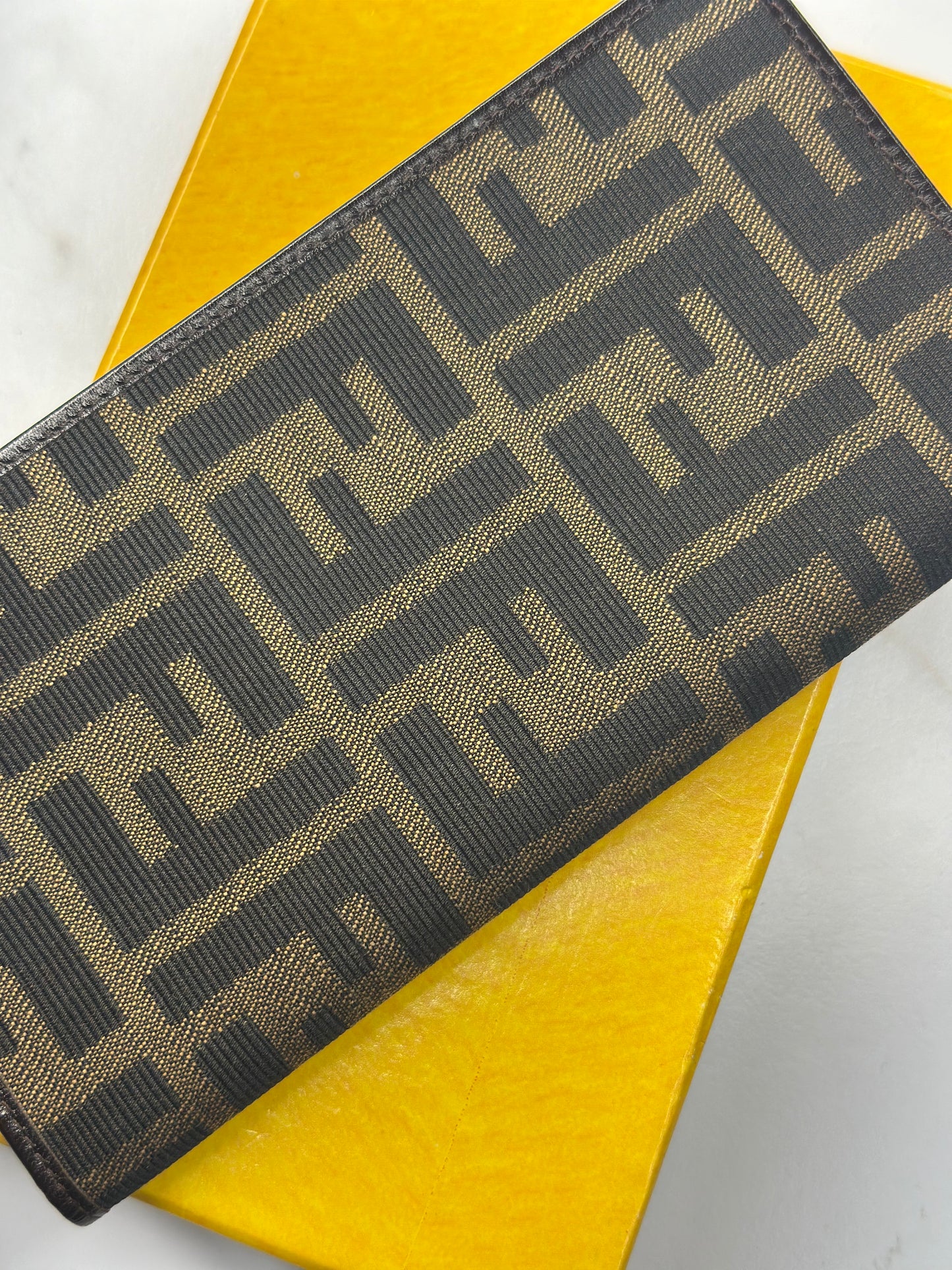 Pre-owned Fendi Zucca Brown canvas wallet