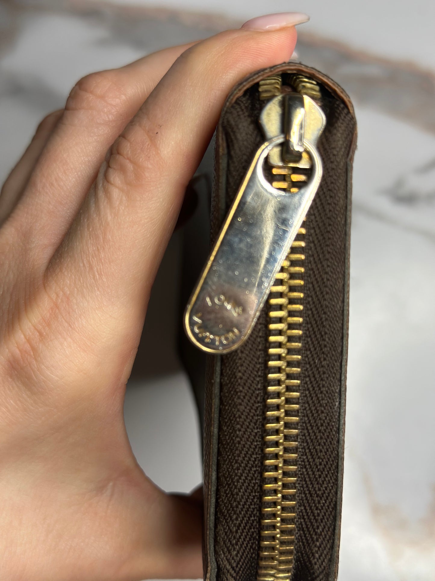 Pre-owned Louis Vuitton monogram canvas zippy wallet