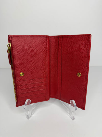 Pre-owned Prada Large Saffiano Leather Wallet Red