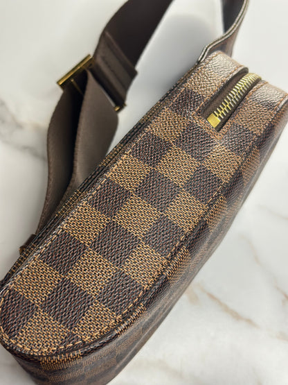 Pre-owned Louis Vuitton Damier Ebene Canvas Geronimo belt bag