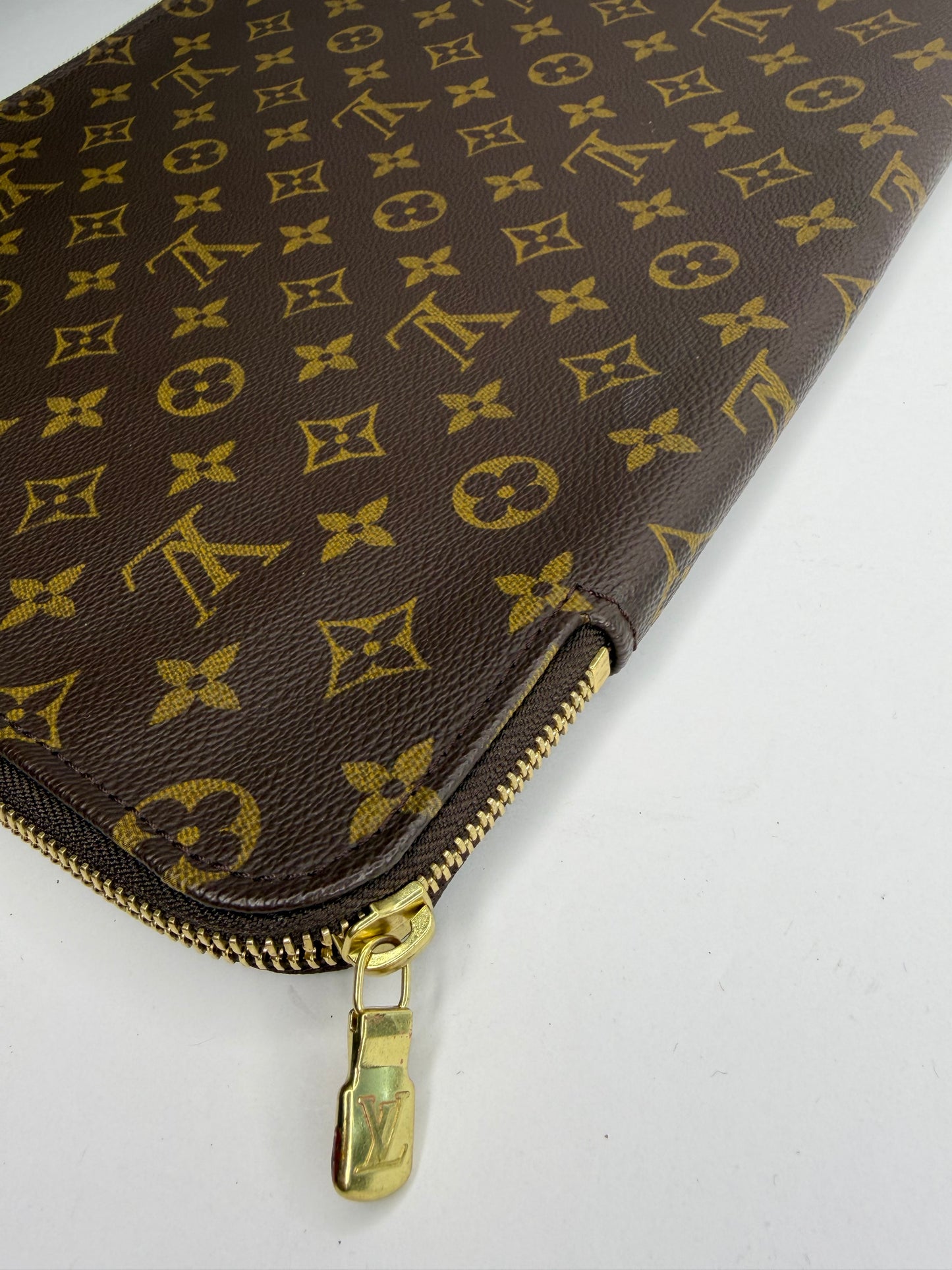 Pre-owned Louis Vuitton monogram canvas Poche Documents