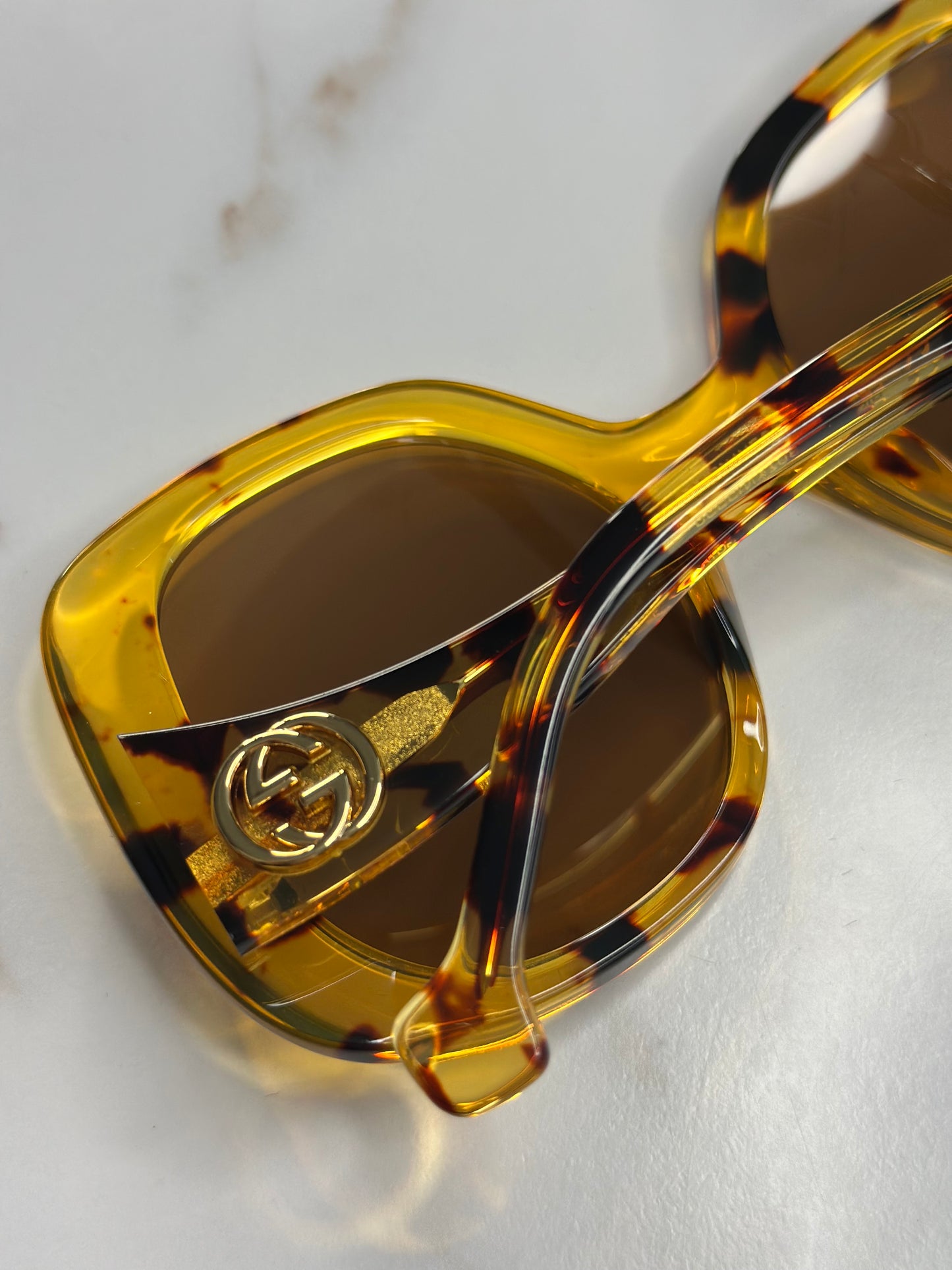 Pre-owned Gucci Havana interlocking logo oversized sunglasses
