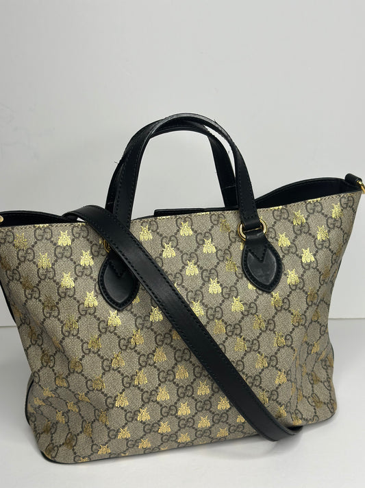 Pre-owned Gucci Soft GG Supreme Monogram Bees Small Crossbody Tote