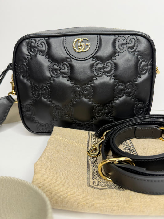 Pre-owned Gucci GG Matelassé small leather crossbody camera bag in black