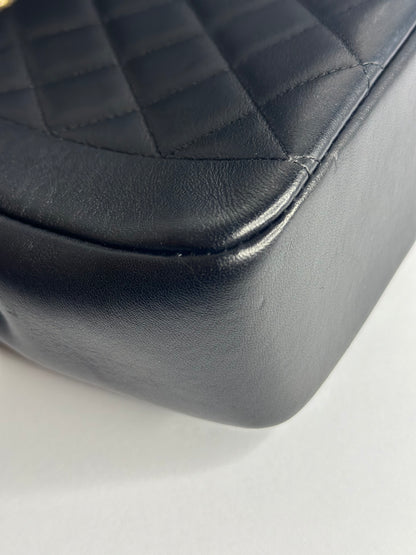 Pre-owned Chanel Lambskin Quilted Chic With Me Flap Black