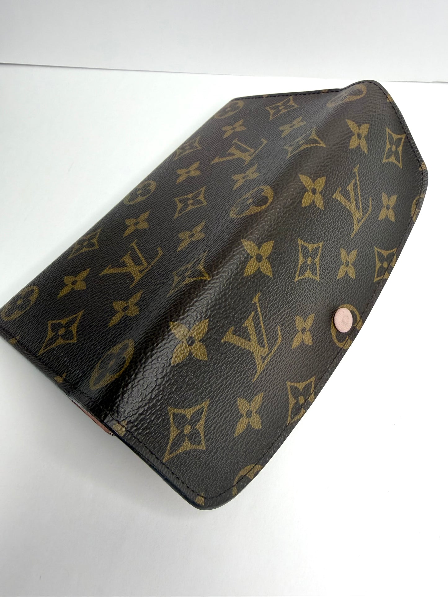 Pre-owned Louis Vuitton monogram canvas Emilie Wallet