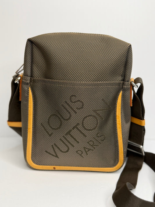 Pre-owned Louis Vuitton Canvas Citadin messenger Crossbody