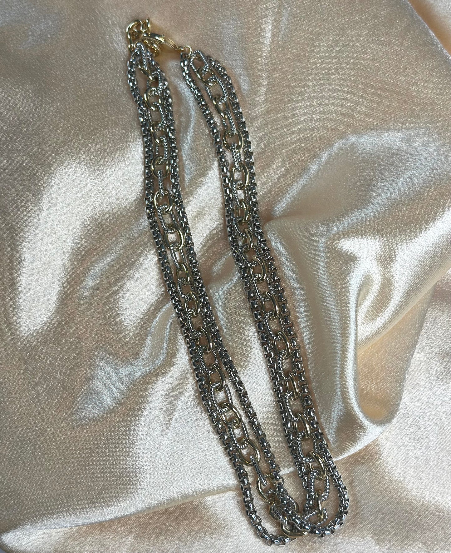 Miami two tone chainlink necklace