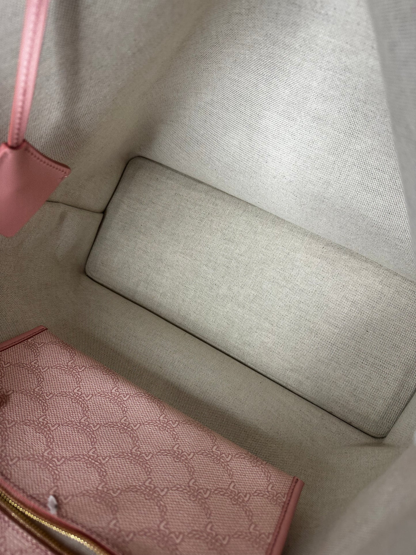 Pre-owned MCM Himmel medium Shopper Tote Bag in a silver pink Lauretos monogram canvas