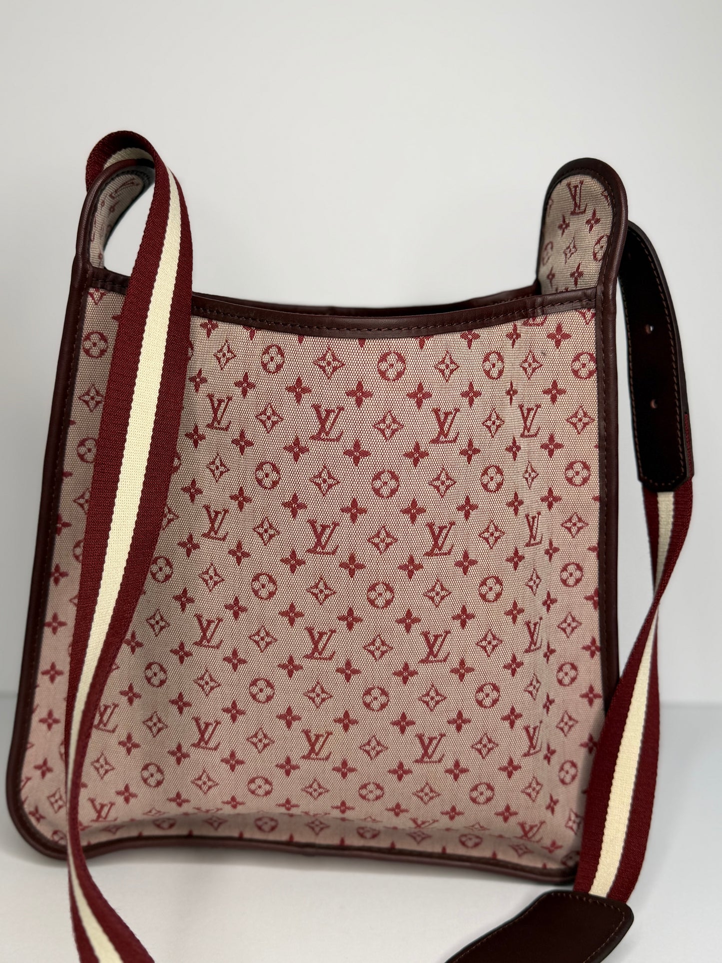 Pre-owned Louis Vuitton Monogram Mini Lin Mary Kate Besace crossbody bag