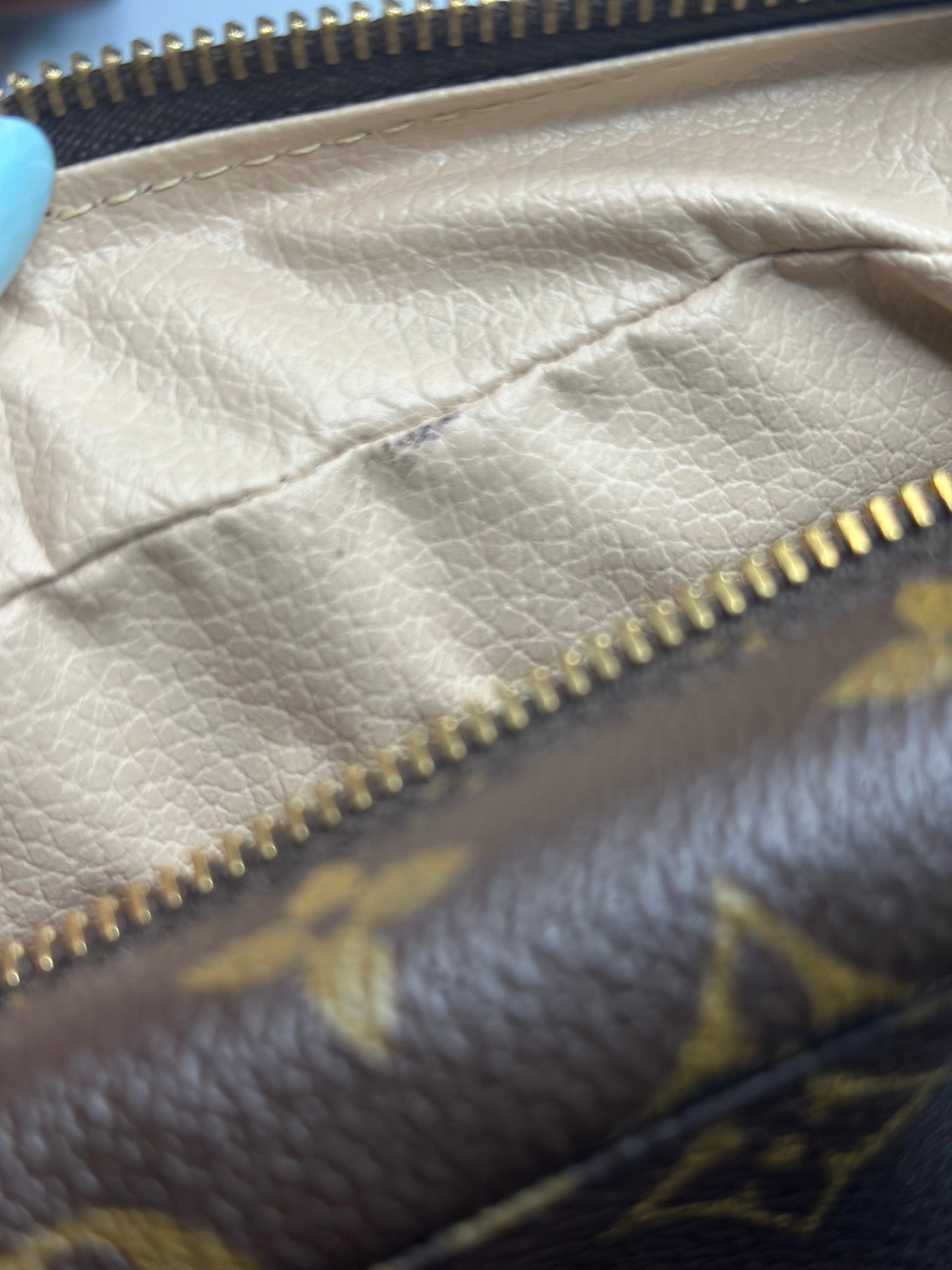 Pre-owned Louis Vuitton Trousse Toiletry Pouch Monogram Canvas 28