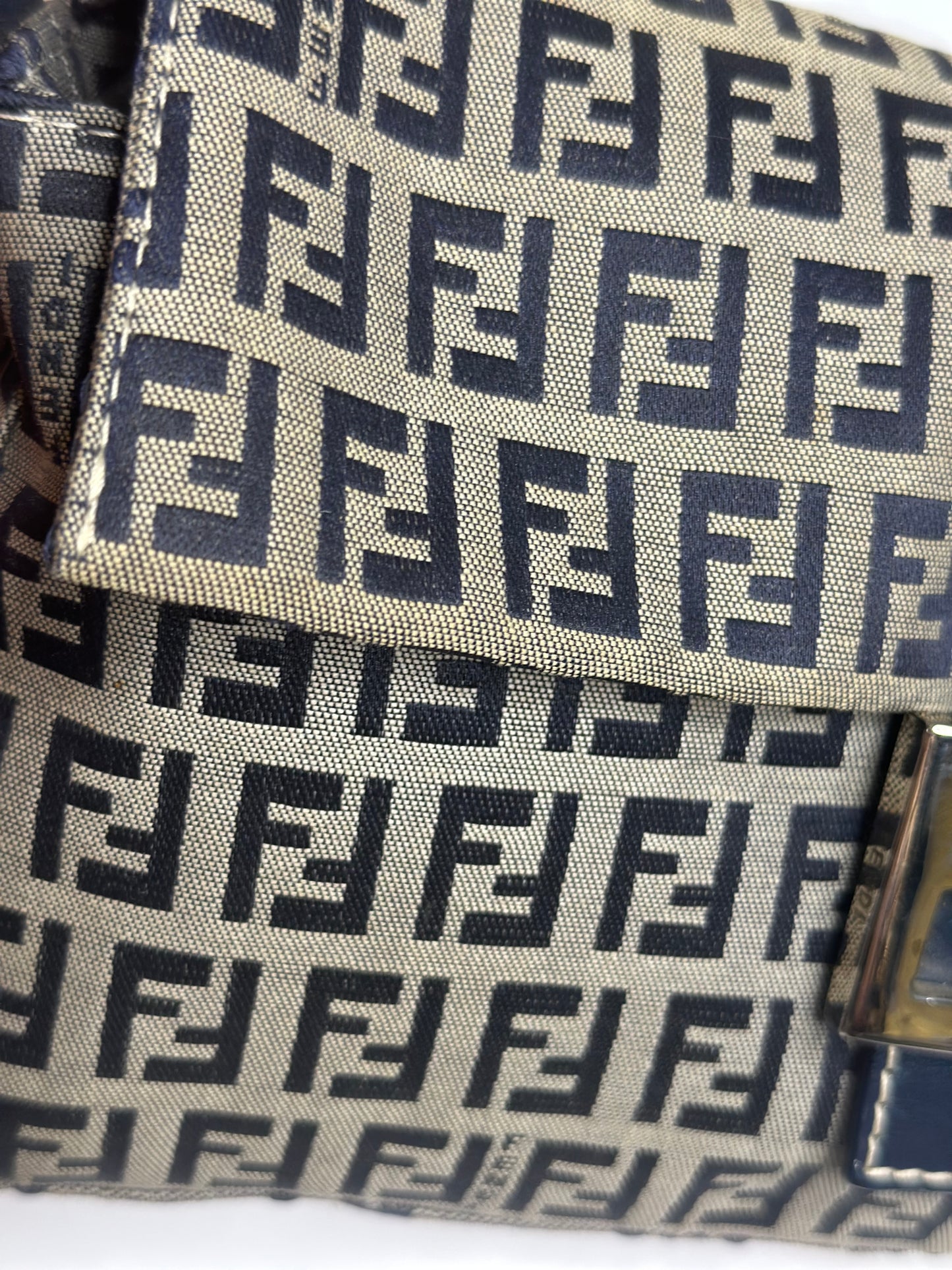 Pre-owned Fendi Zucchino Baguette Shoulder Bag in Blue