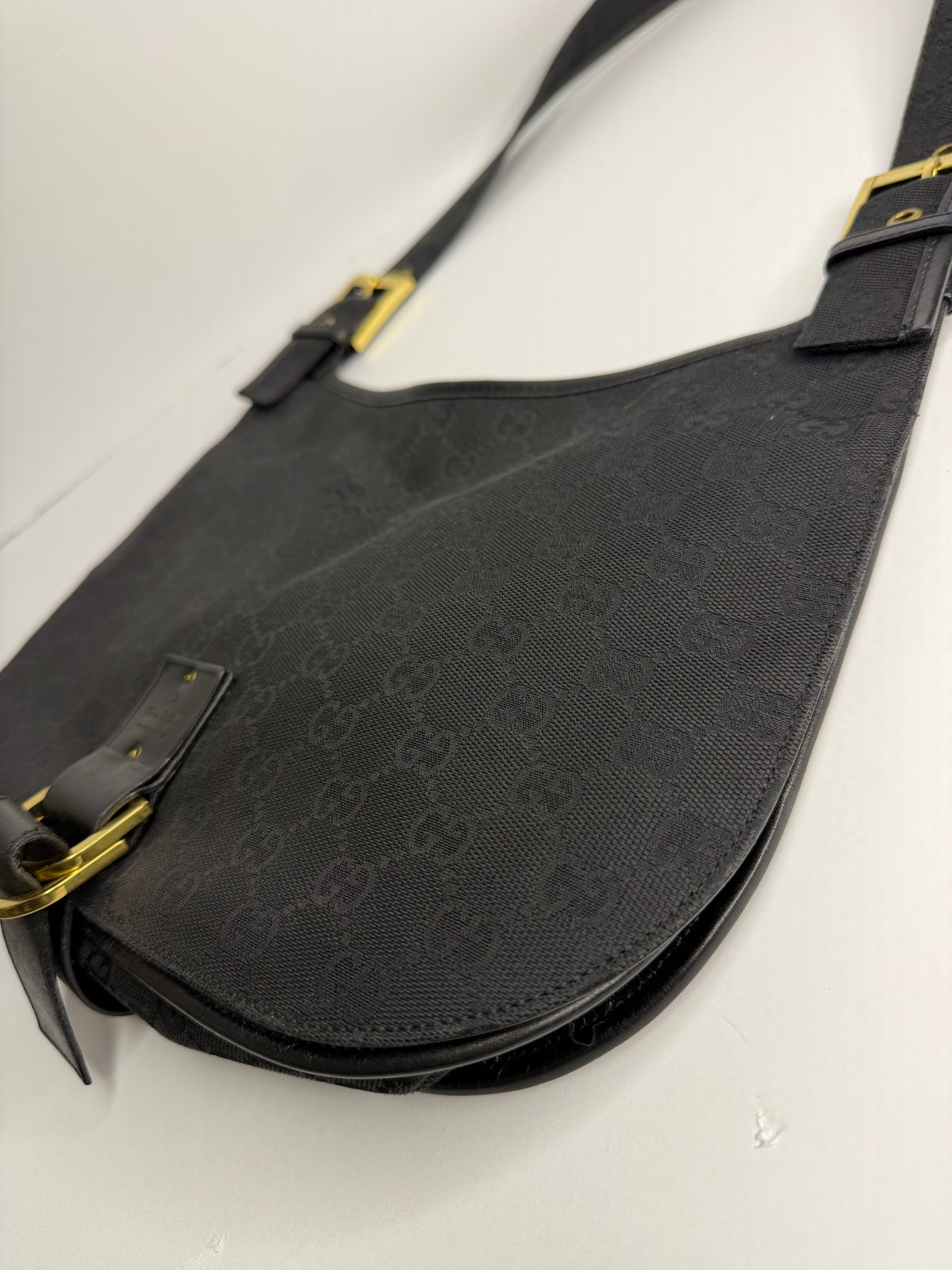 Pre-owned Gucci GG black canvas, half moon shoulder bag