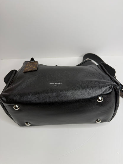 Pre-owned Louis Vuitton Carryall Cargo vibe PM two way tote