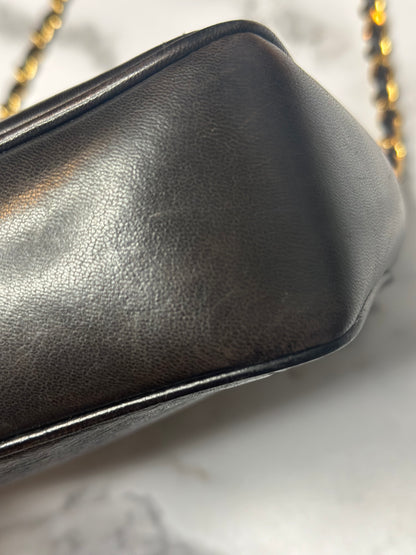 Pre-owned Chanel vintage Black Lambskin Tassel Camera Bag