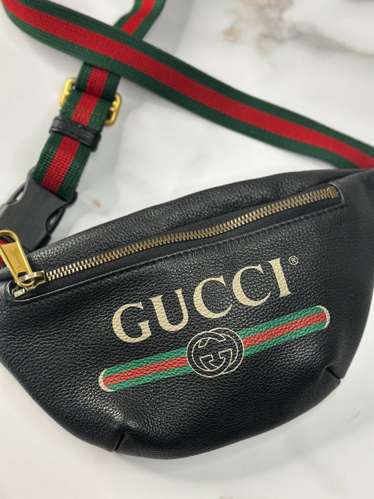 Pre-owned Gucci black leather calf skin belt bag