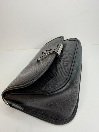 Pre-owned Louis Vuitton Black Epi Leather Buci crossbody