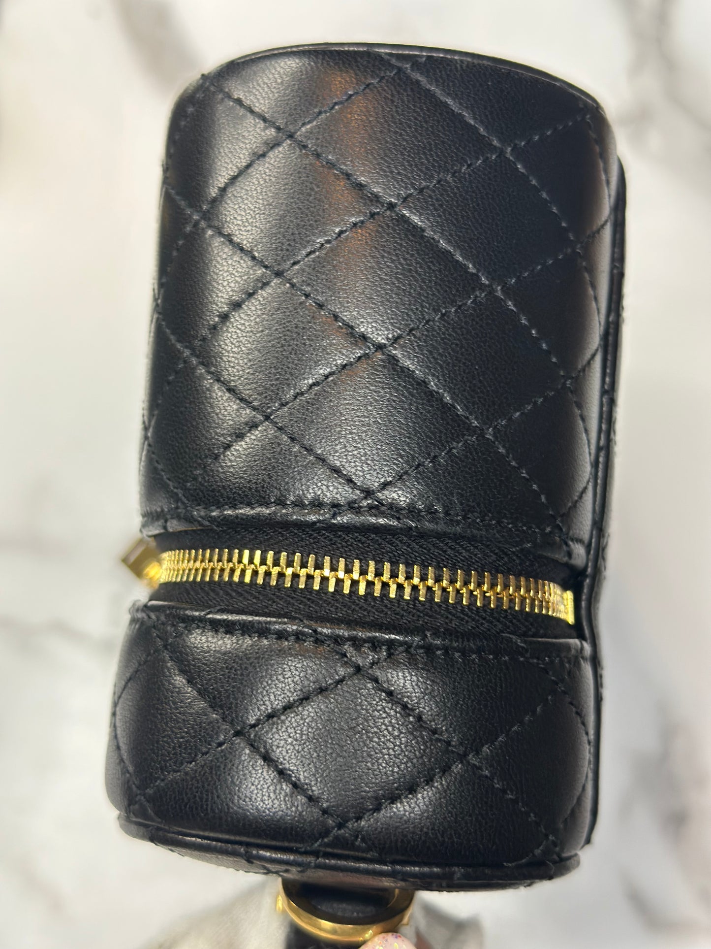Pre-owned Saint Laurent Gaby Vanity in black lambskin leather crossbody