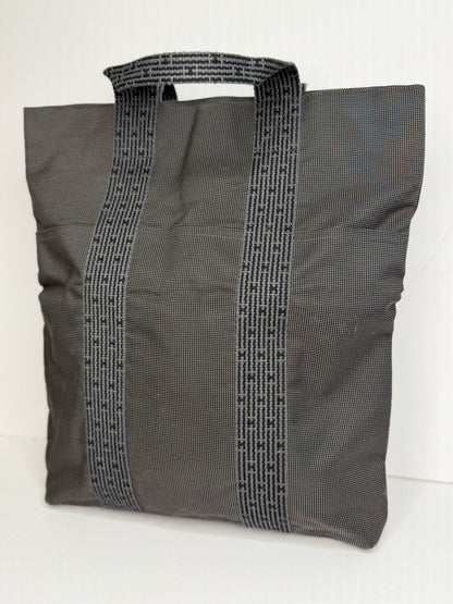 Pre-owned Hermes Canvas Herline Cabas Grey tote