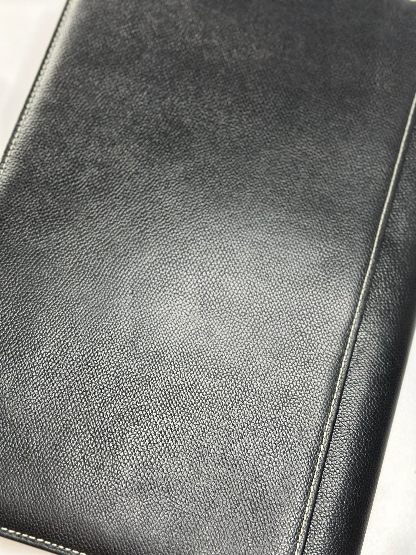 Pre-owned Saint Laurent pebbled leather black leather