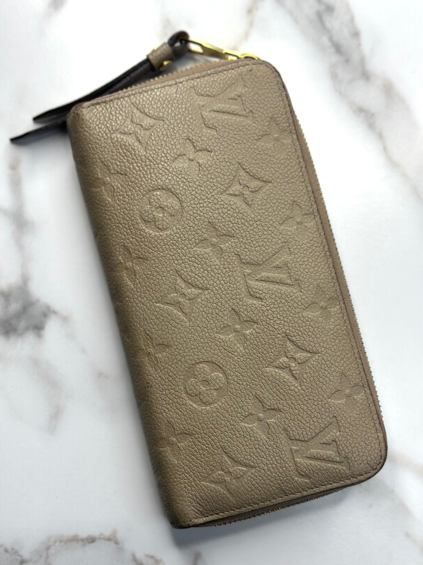 Pre-owned Louis Vuitton beige Empriente leather zippy wallet