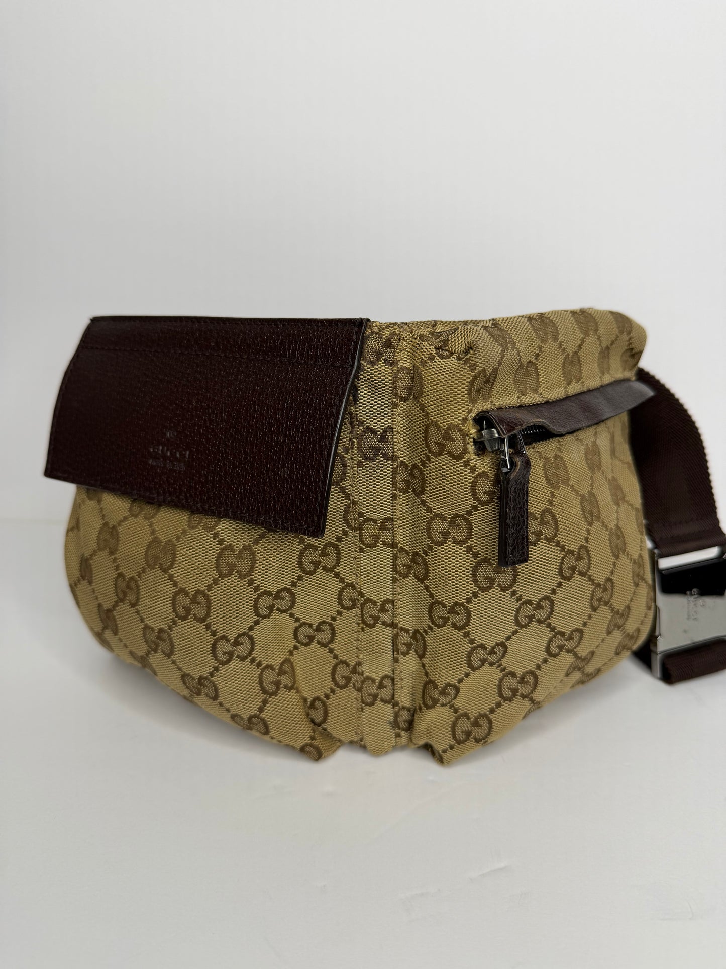 Pre-owned Gucci GG vintage double pocket belt bag